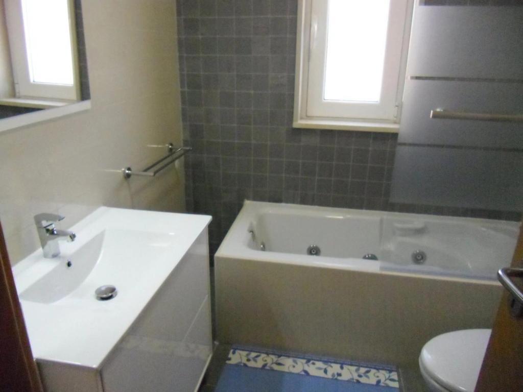 Casa Sao Bartolomeu - 5 Quartos Com Piscina Buitenkant foto
